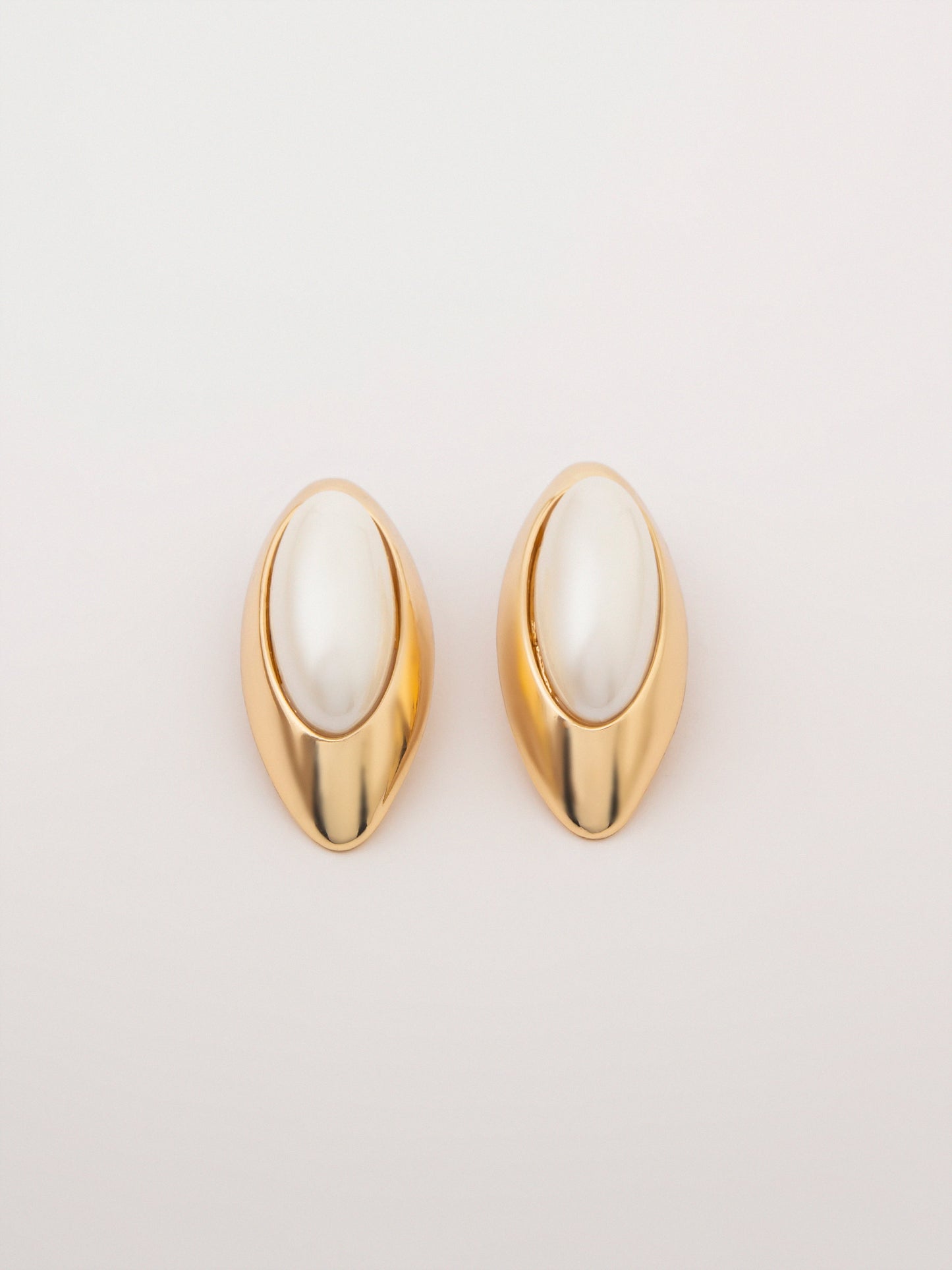 Oval Studs
