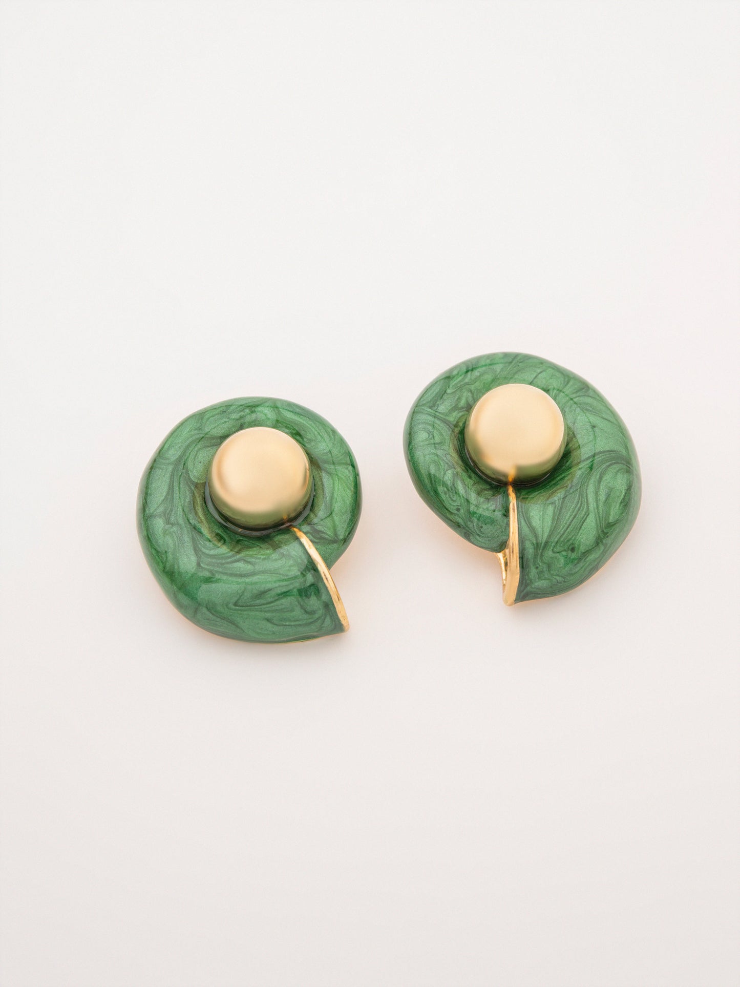 Spiral Studs