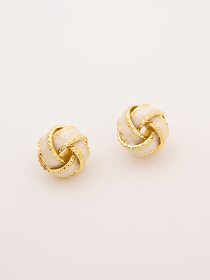 Knot Studs