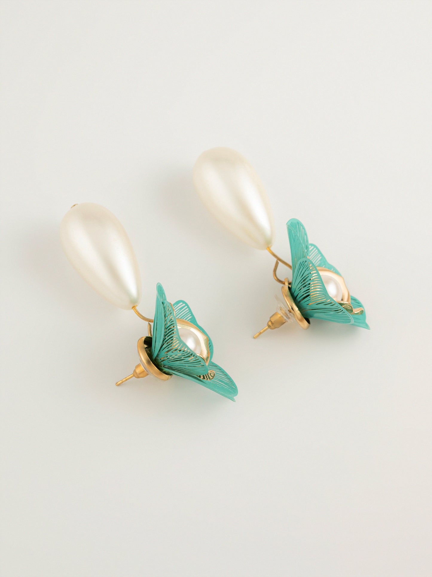 Floral Drop Earrings