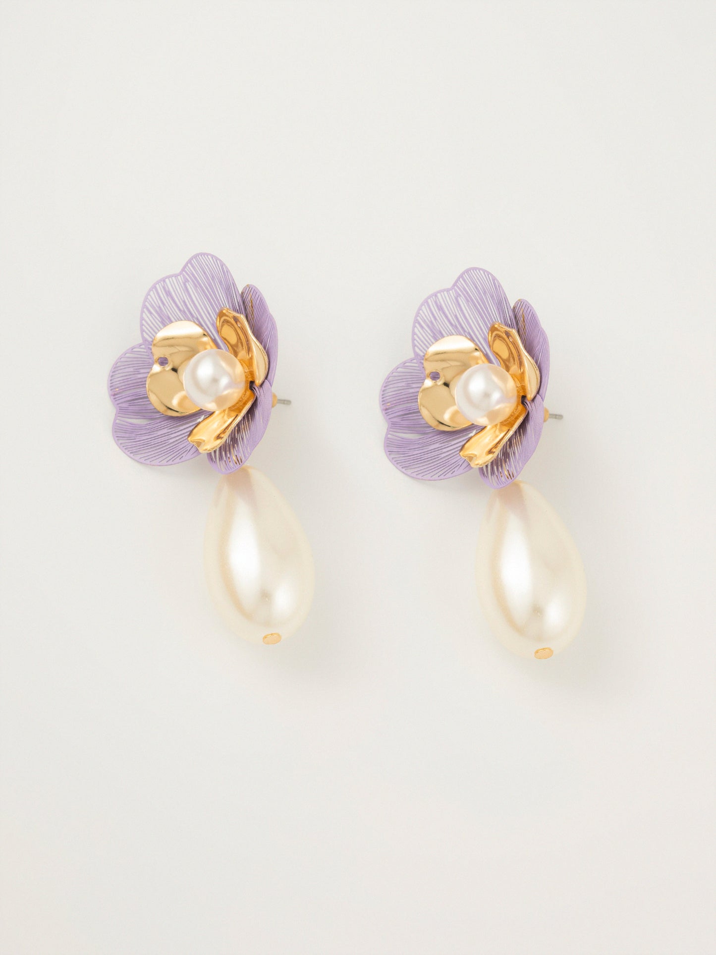 Floral Pearl Earrings