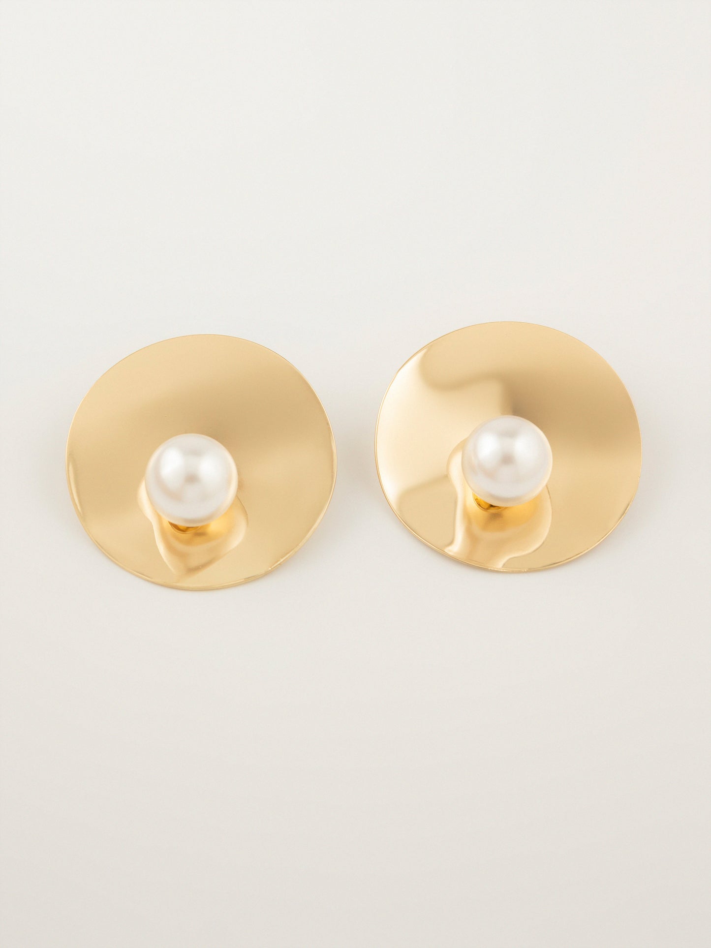 Pearl Disc Earrings