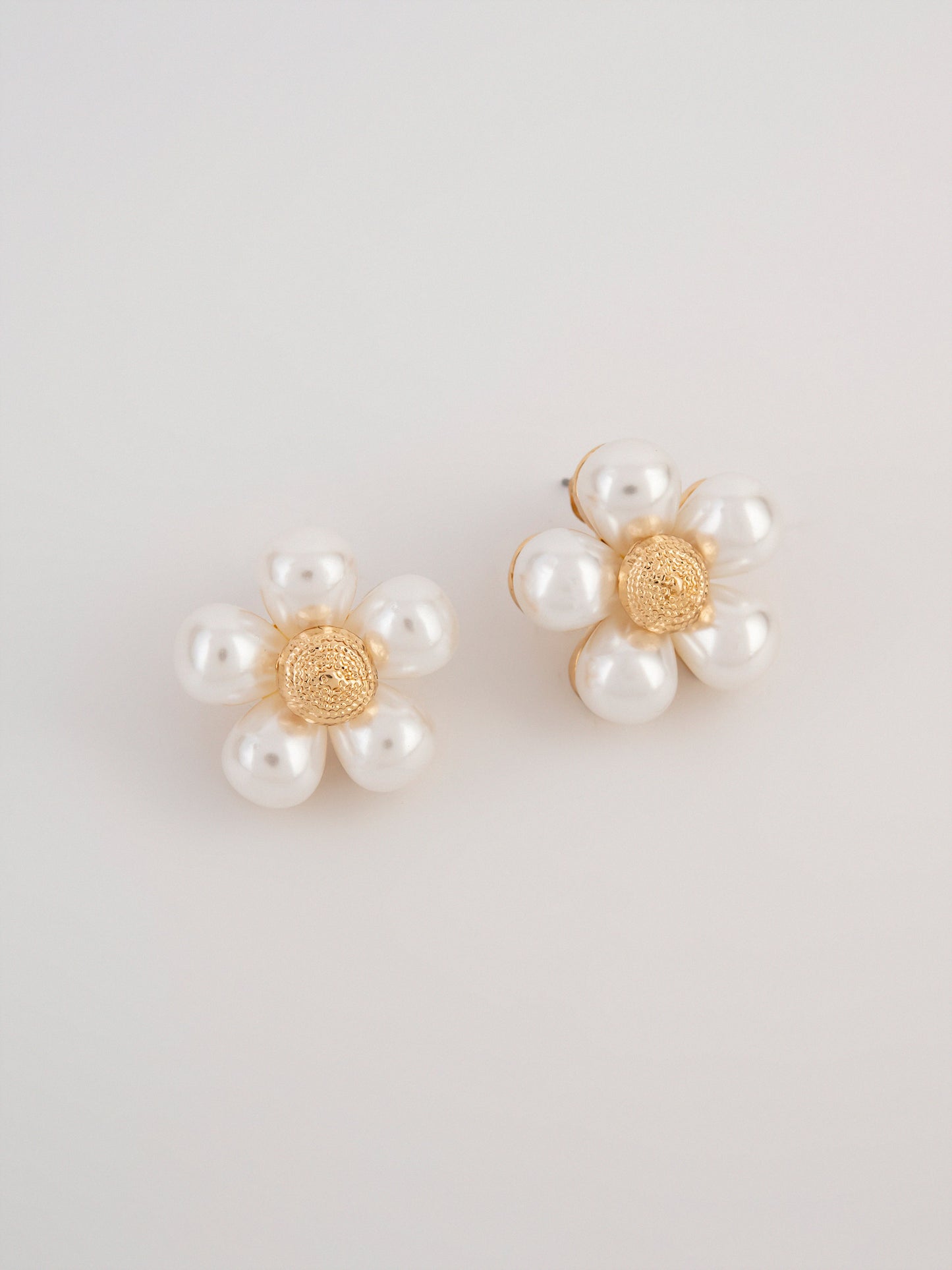 Floral Pearl Studs