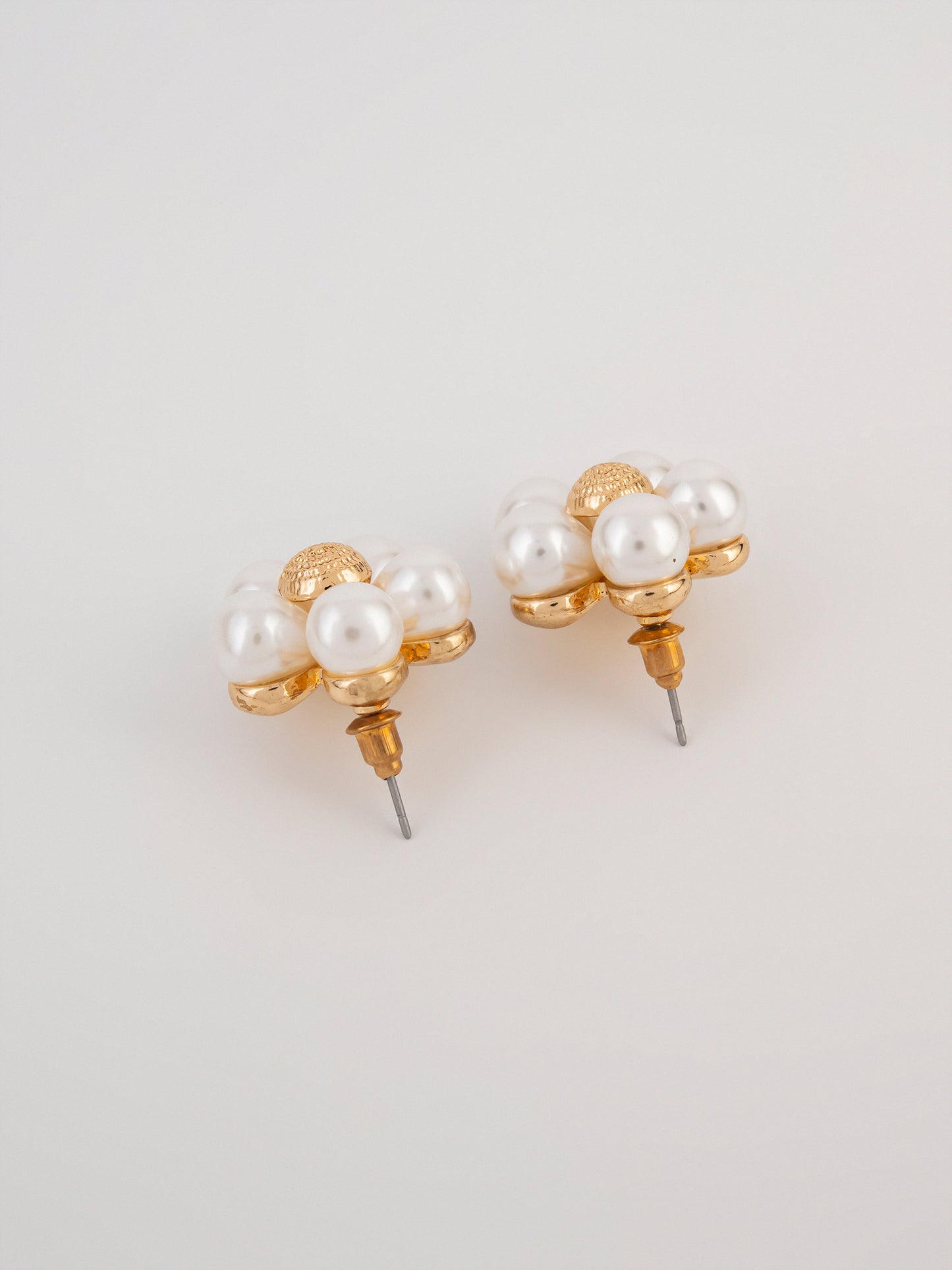 Floral Pearl Studs