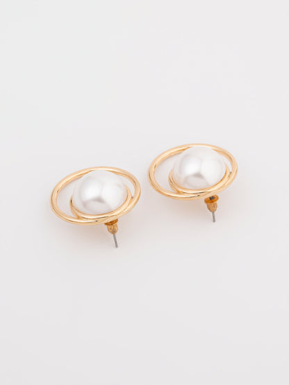 Pearl Studs