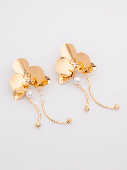 Floral Pearl Earrings