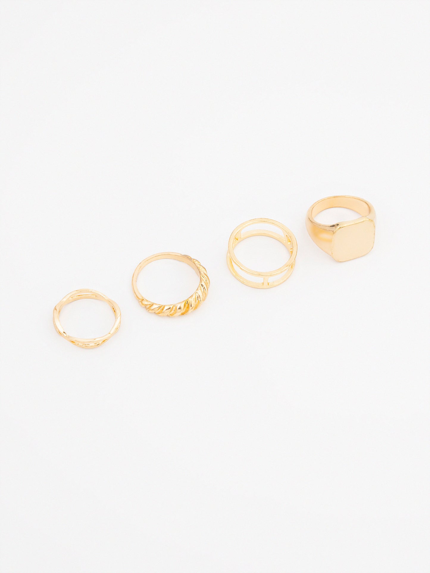 Twisted Ring Set