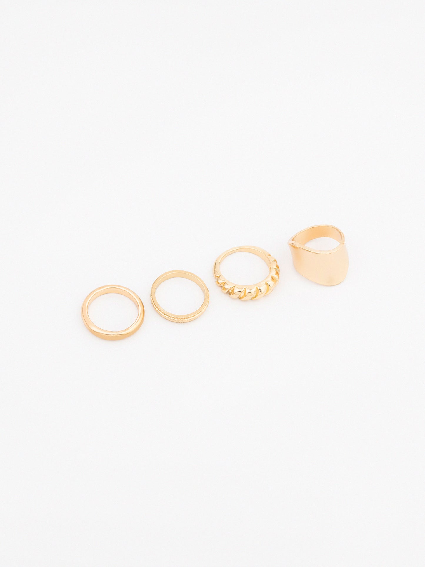 Glossy Ring Set