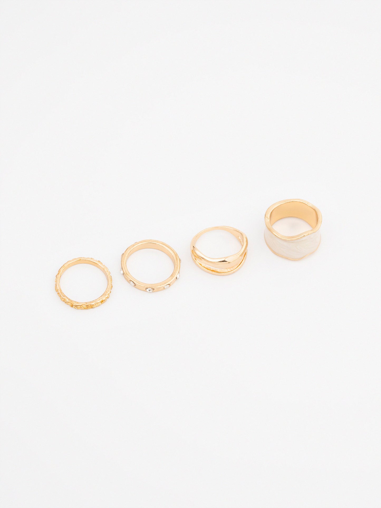 Glossy Ring Set