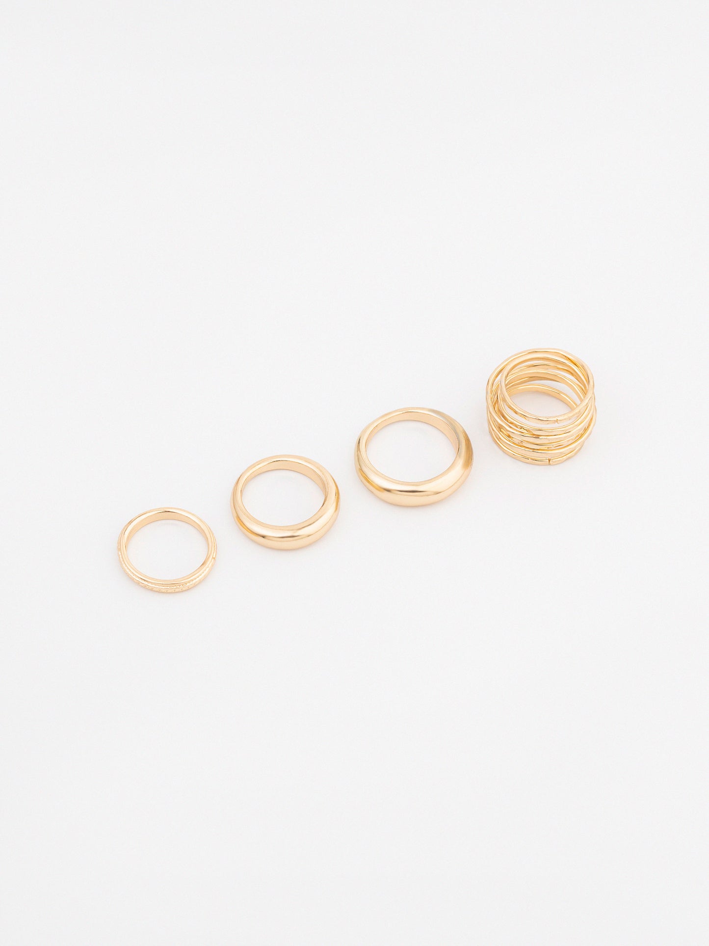 Glossy Ring Set
