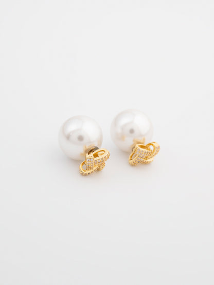 Pearl Studs
