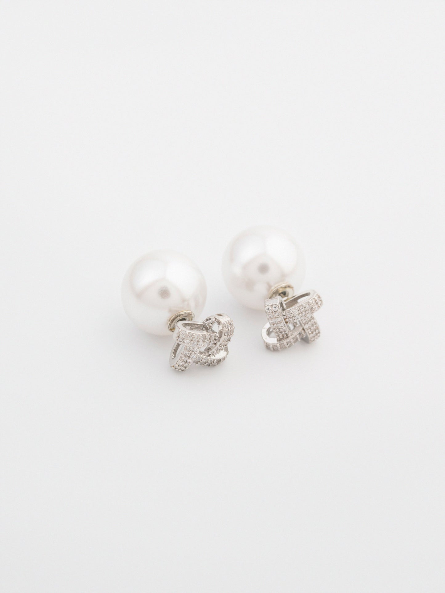 Pearl Studs
