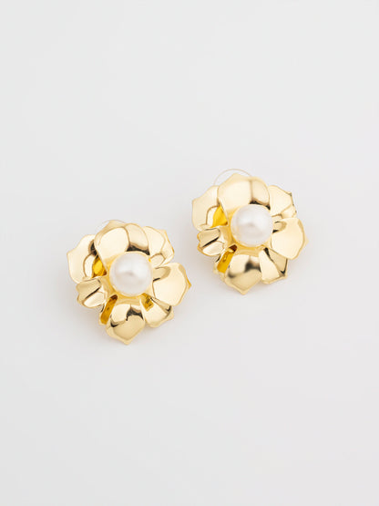 Pearl Floral Studs