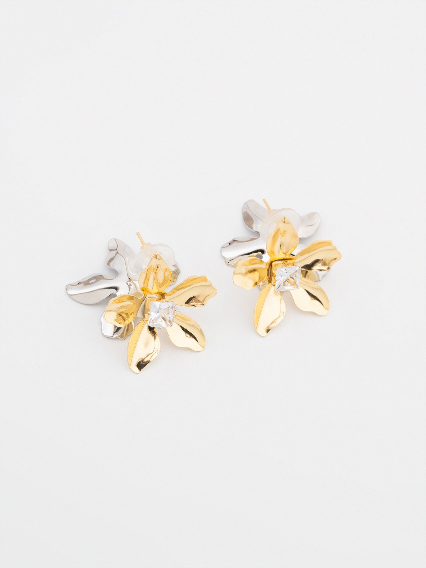 Two-Tone Studs