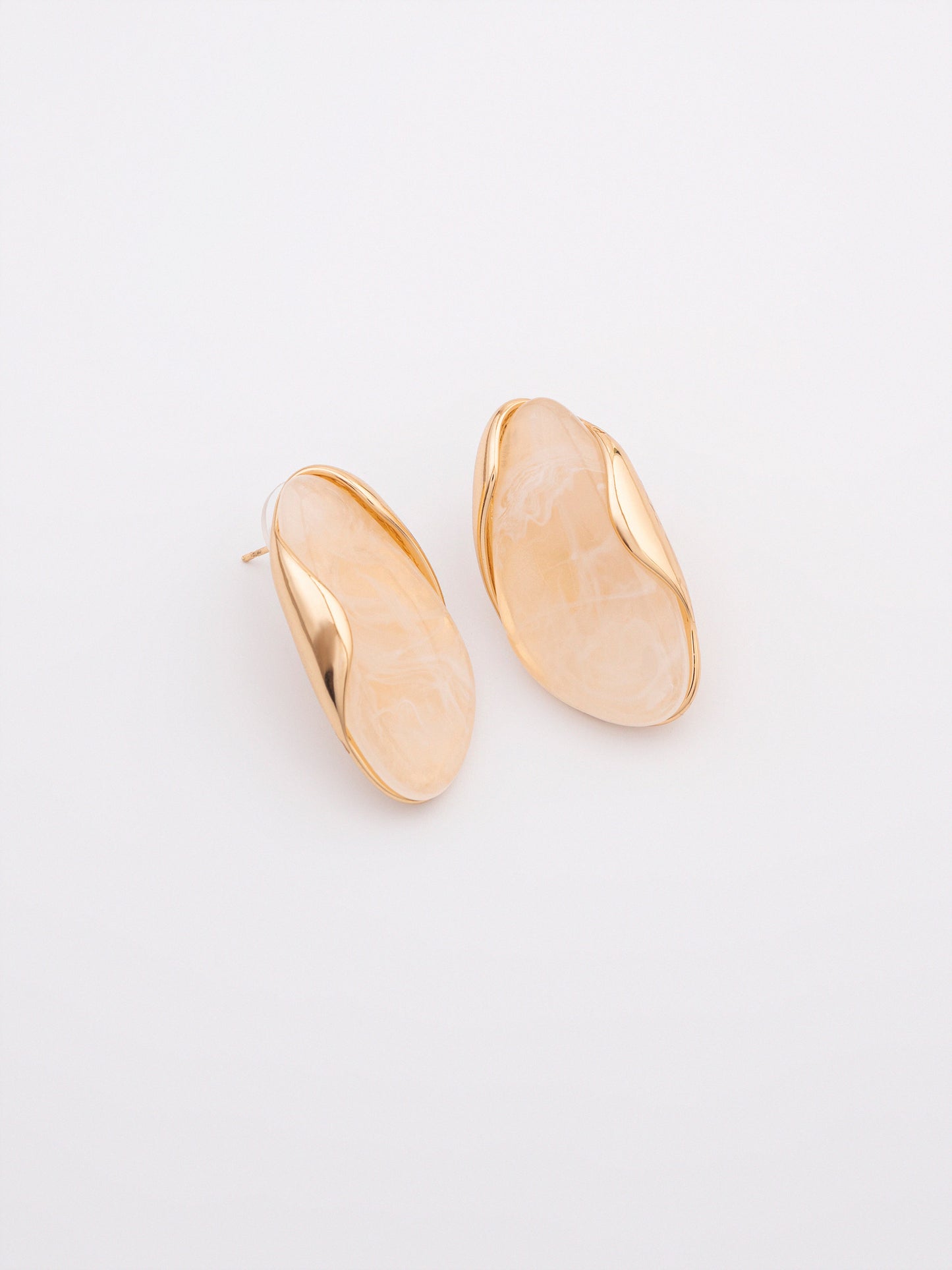 Oval Curved Studs