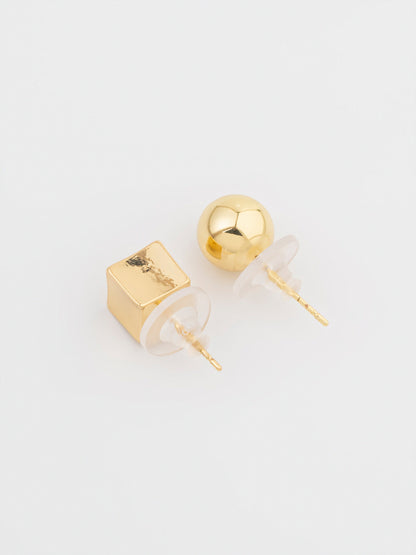 Mismatched Studs