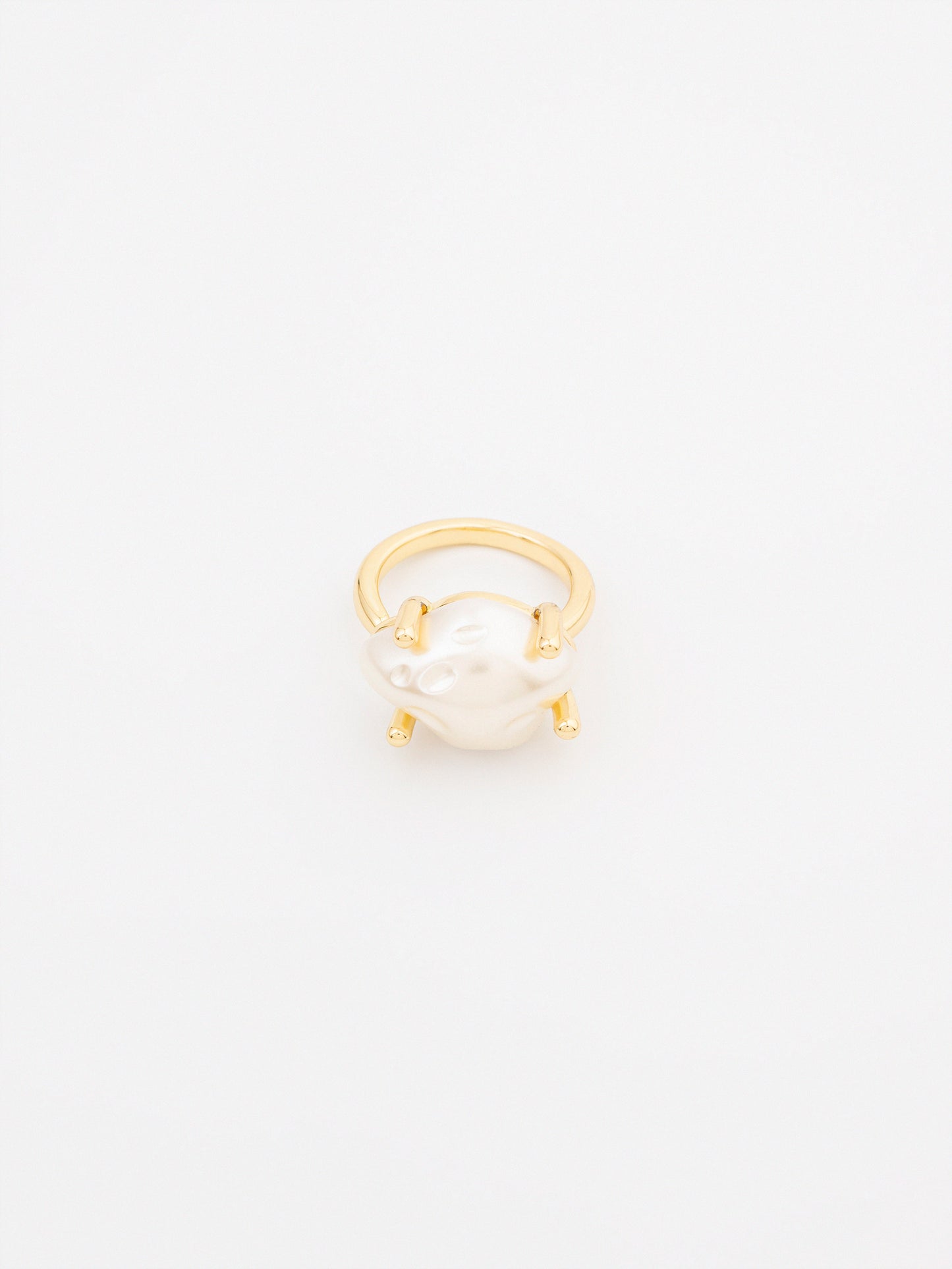 Pearl Ring