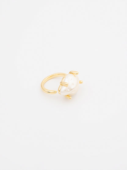 Pearl Ring