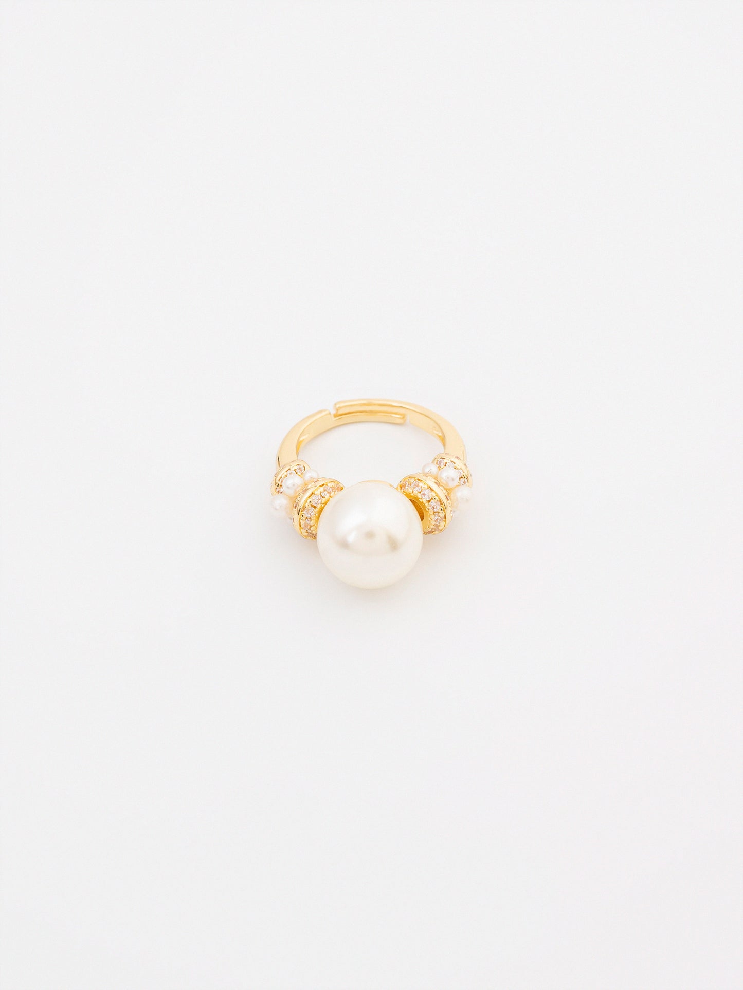 Pearl Ring