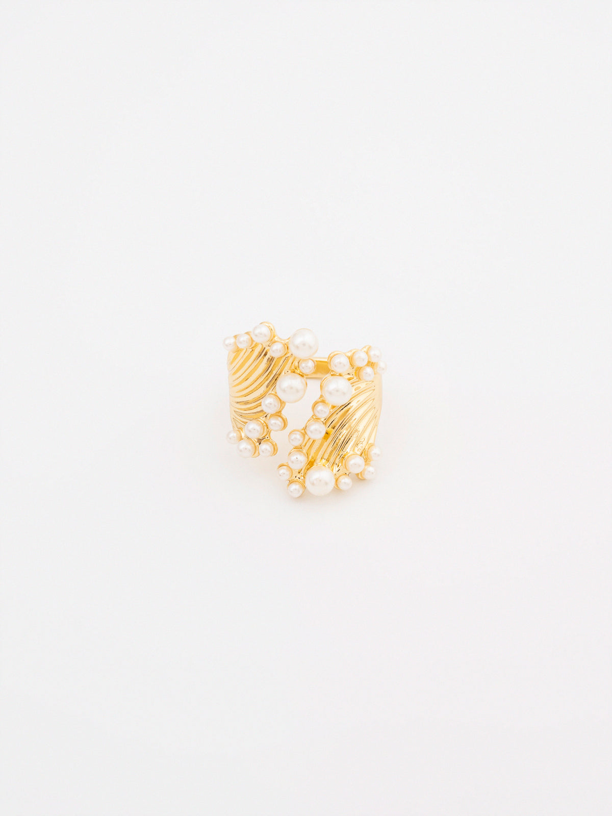 Pearl Cluster Ring