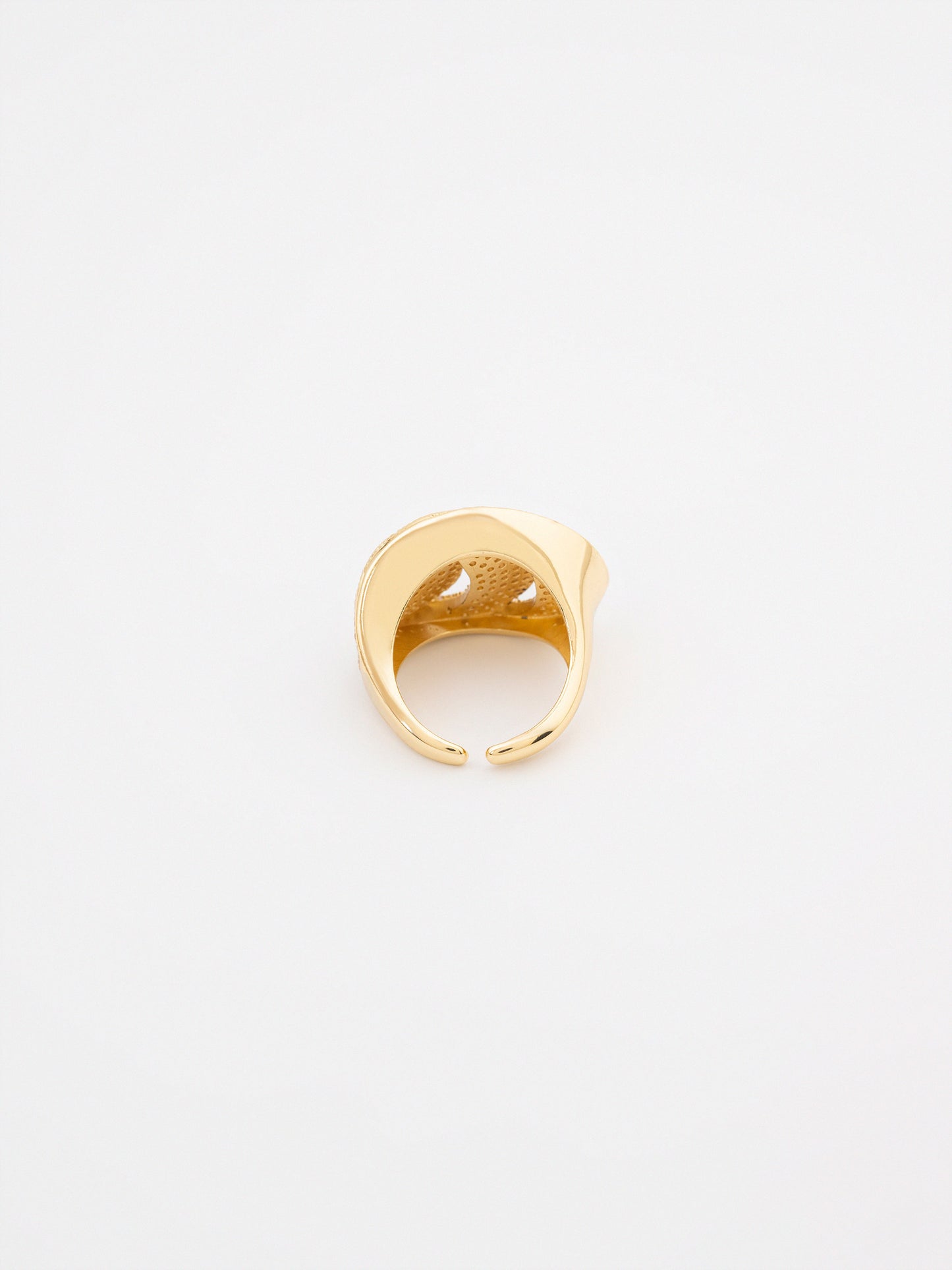 Crossover Ring