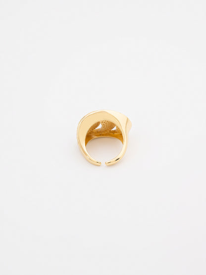 Crossover Ring
