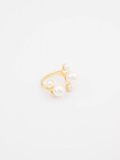 Cluster Pearl Ring