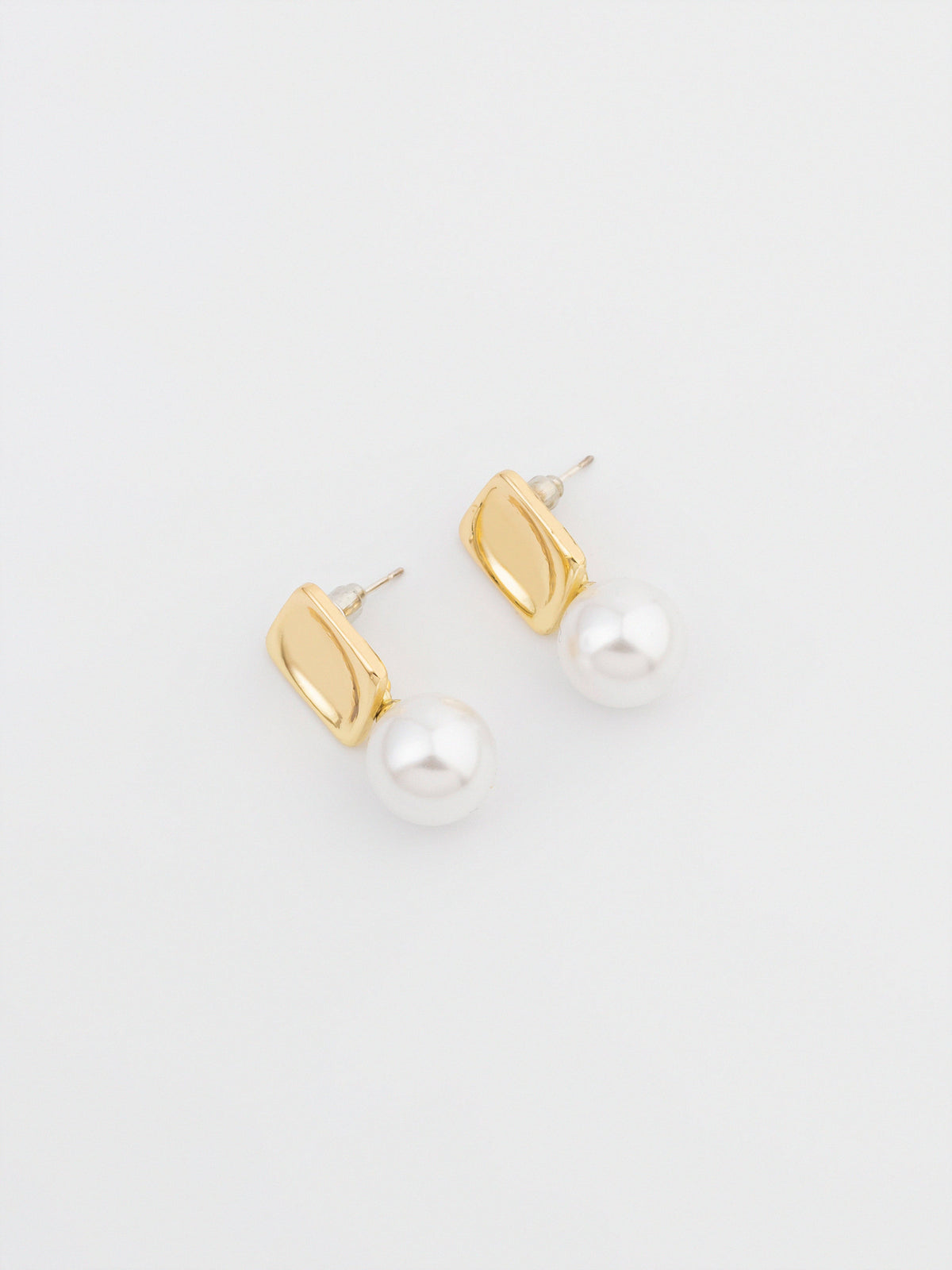 Pearl Drop Earrings
