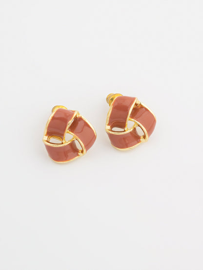 Knoted Studs