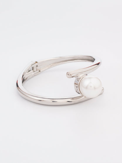 Pearl Open Bracelet