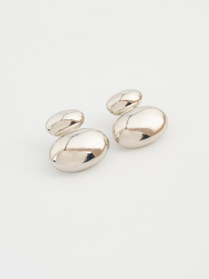 Glossy Studs
