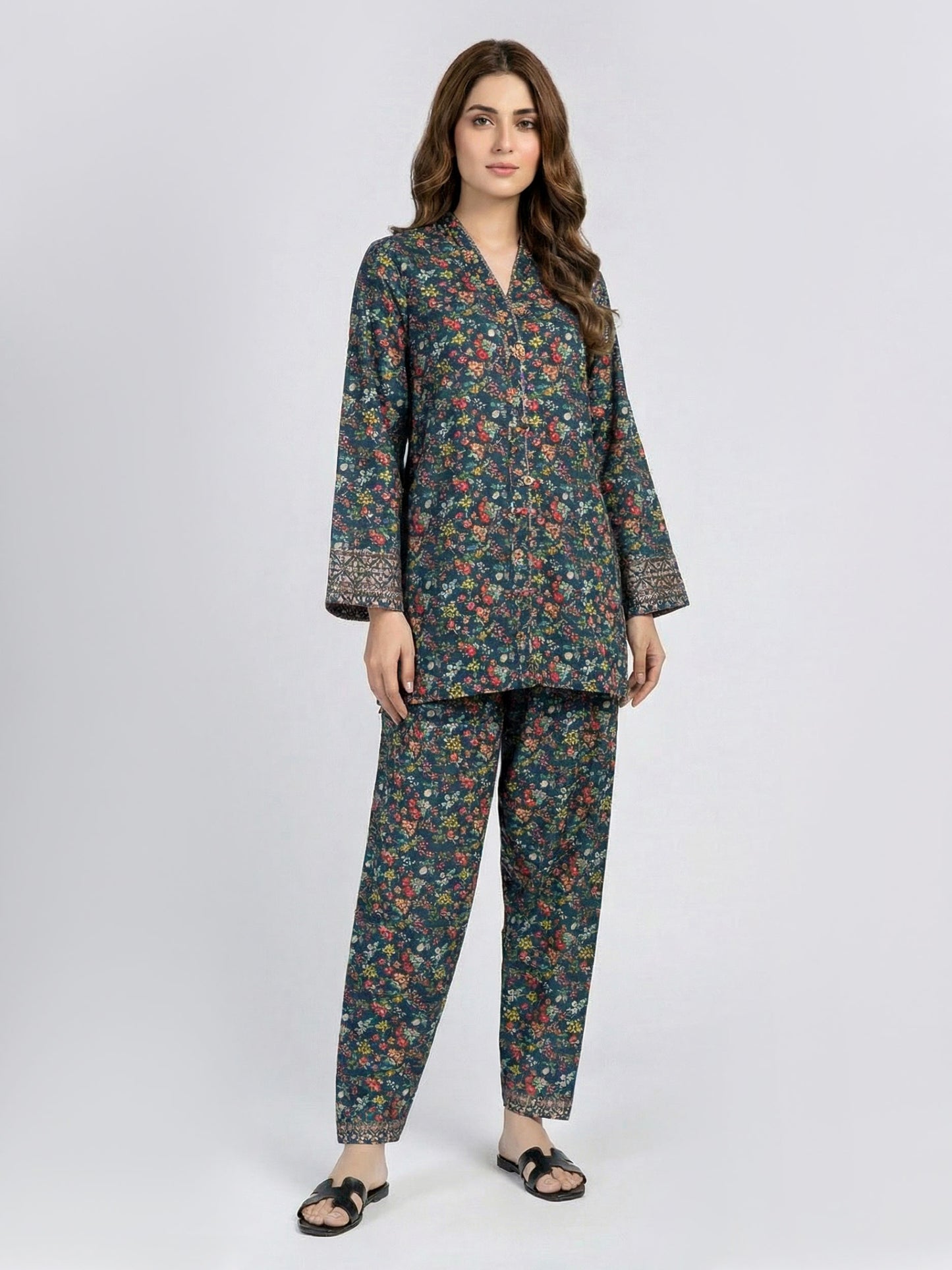 2 Piece Lawn Suit (Pret)