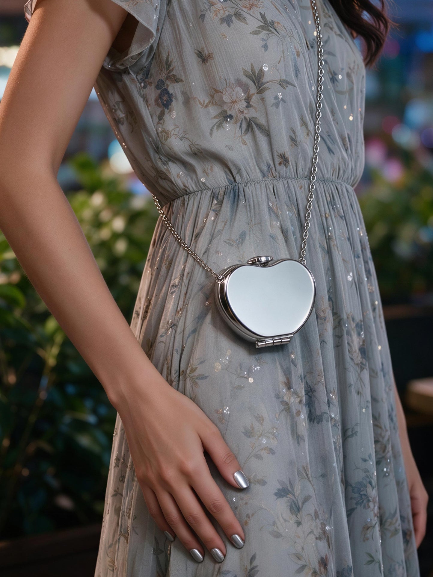 Sweetheart Mini Clutch