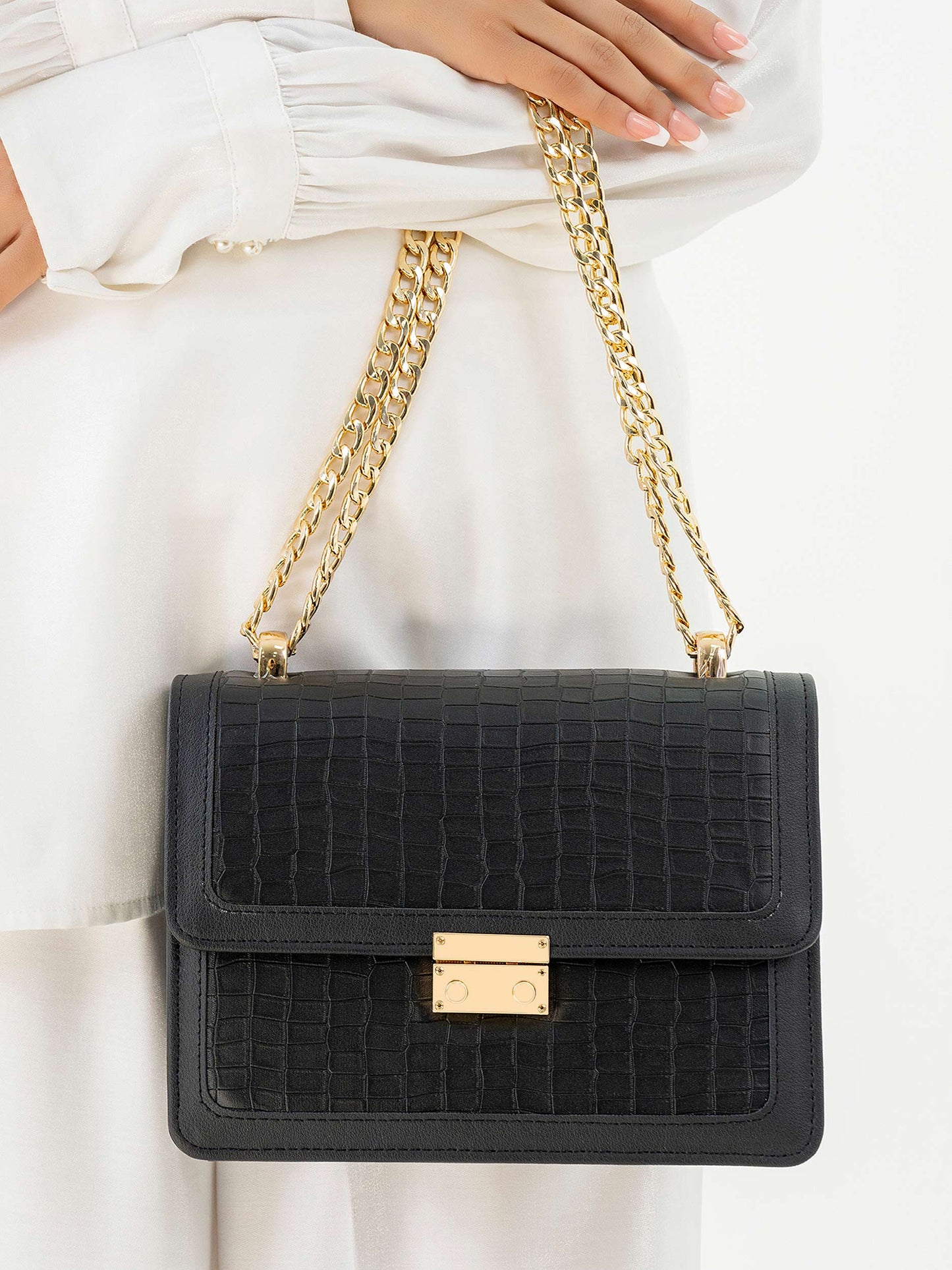 Textured Baguette Handbag