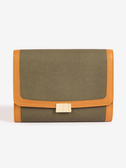 Two Toned CLutch