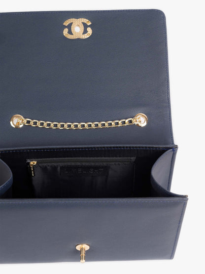 Classic Flap Handbag