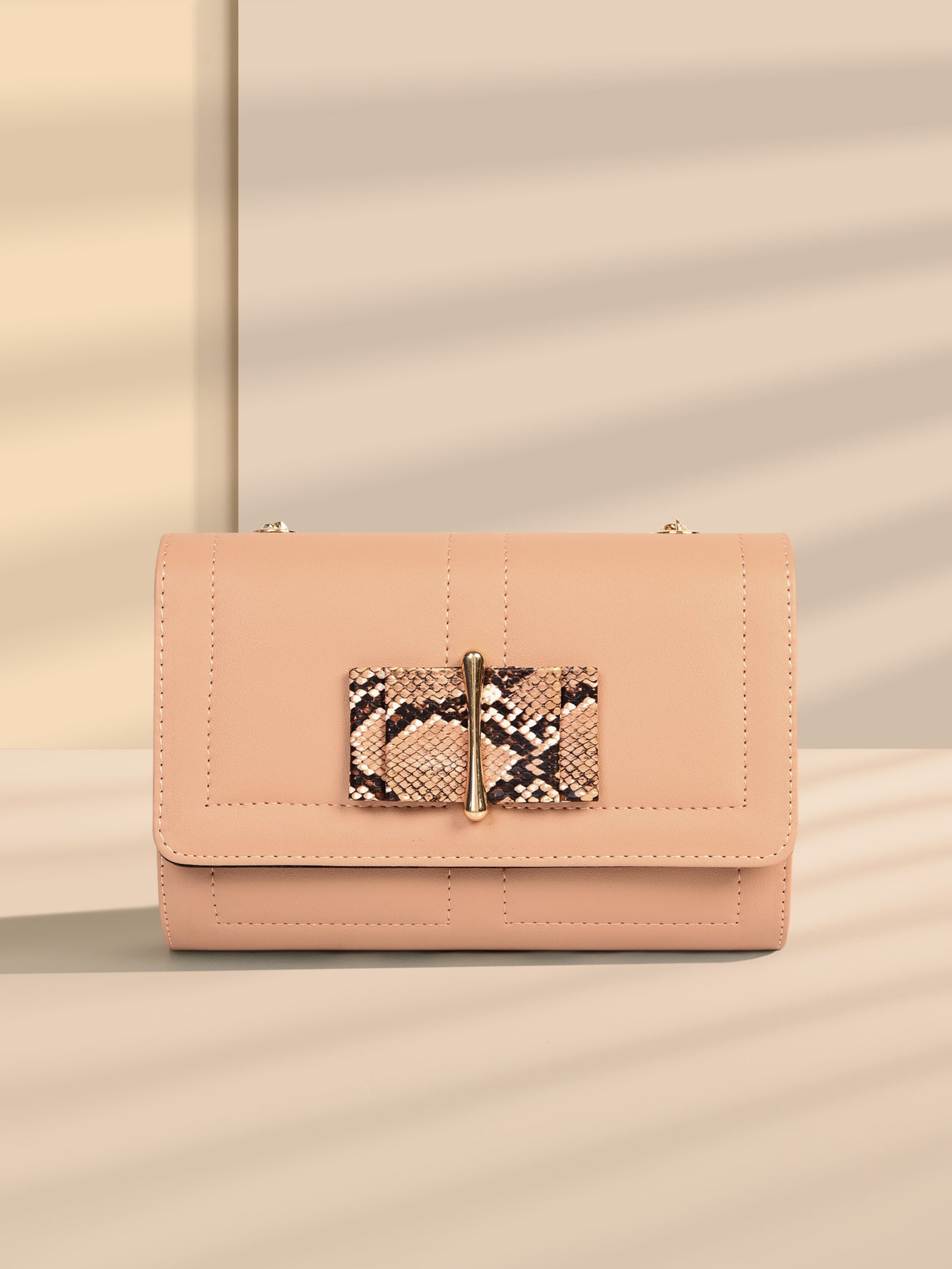 Stitch Pattern Clutch