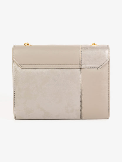 Two-tone Clutch