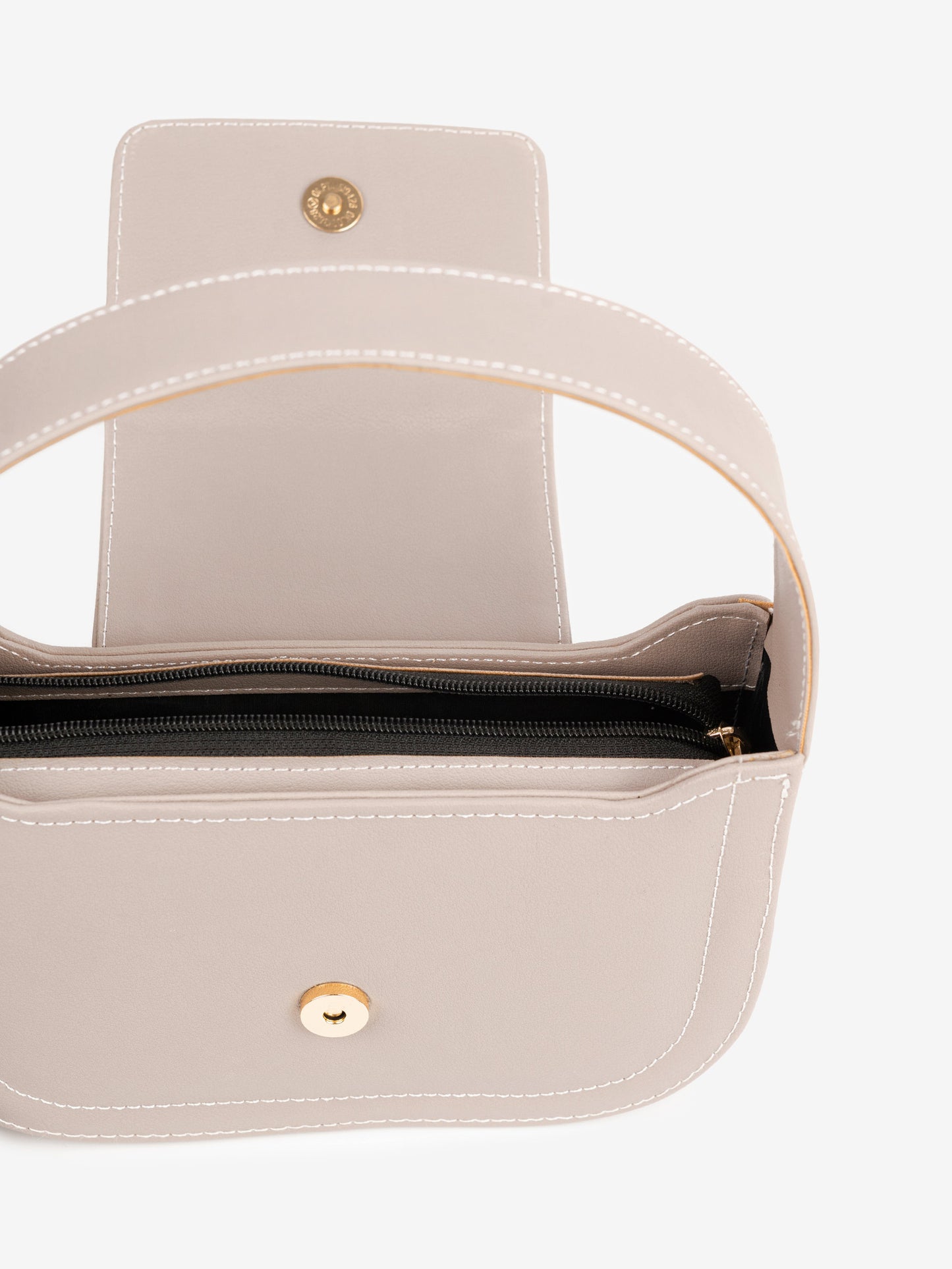 Saddle handbag