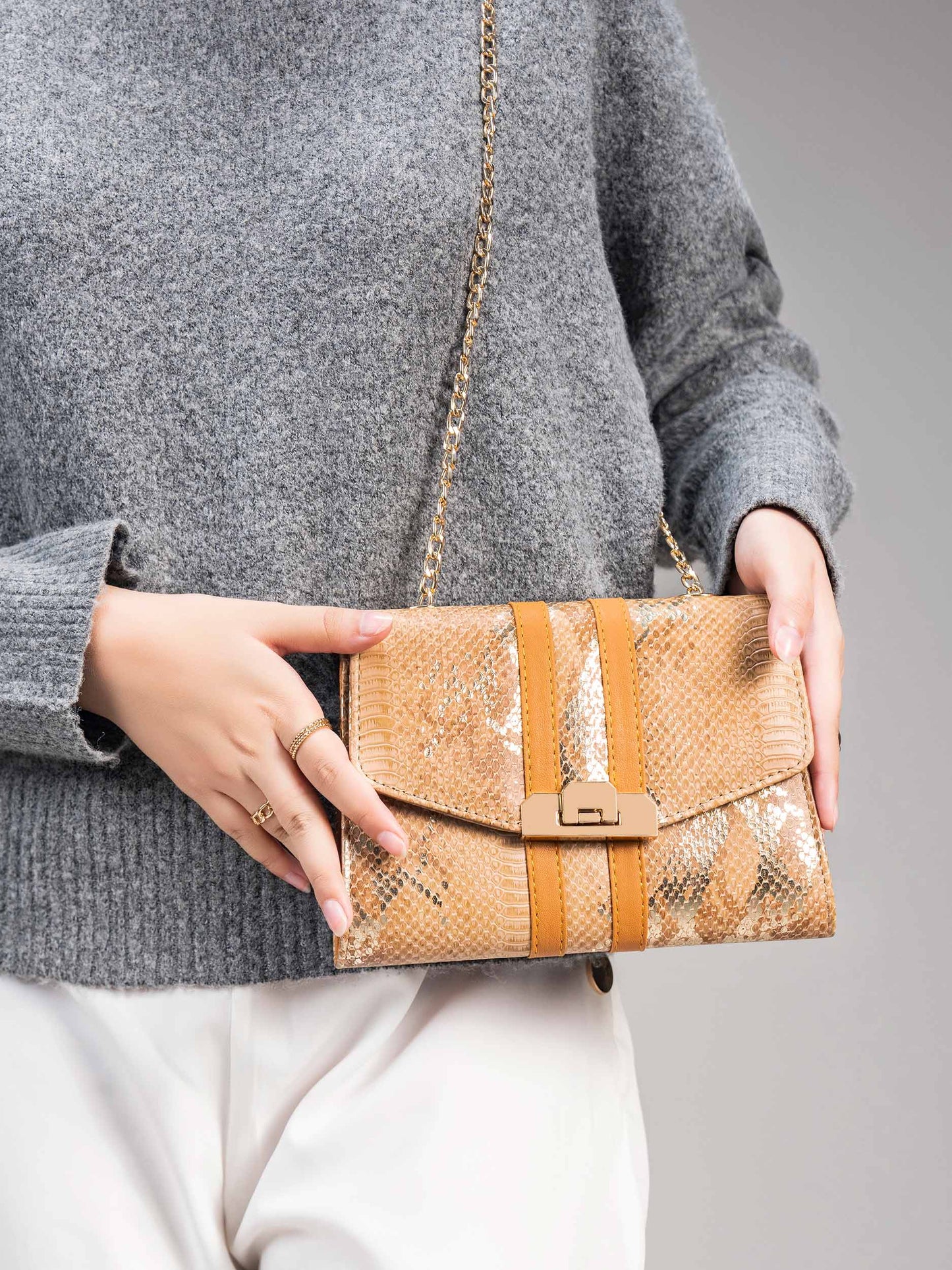 Textured Clutch