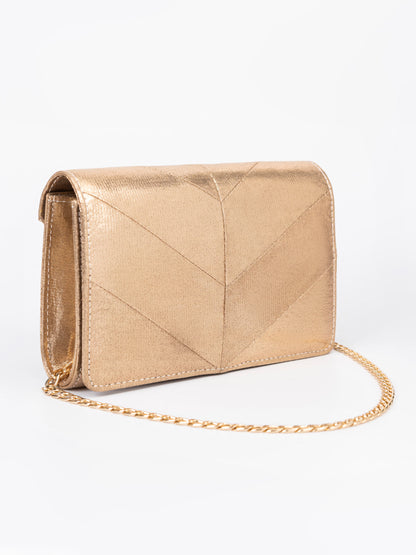Chevron Clutch