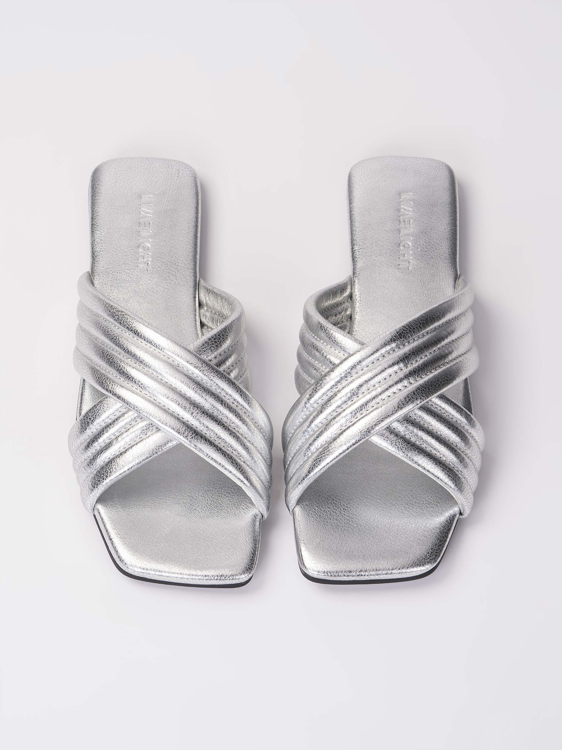 Crisscross Metallic Slides