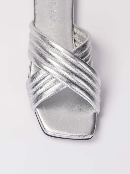 Crisscross Metallic Slides