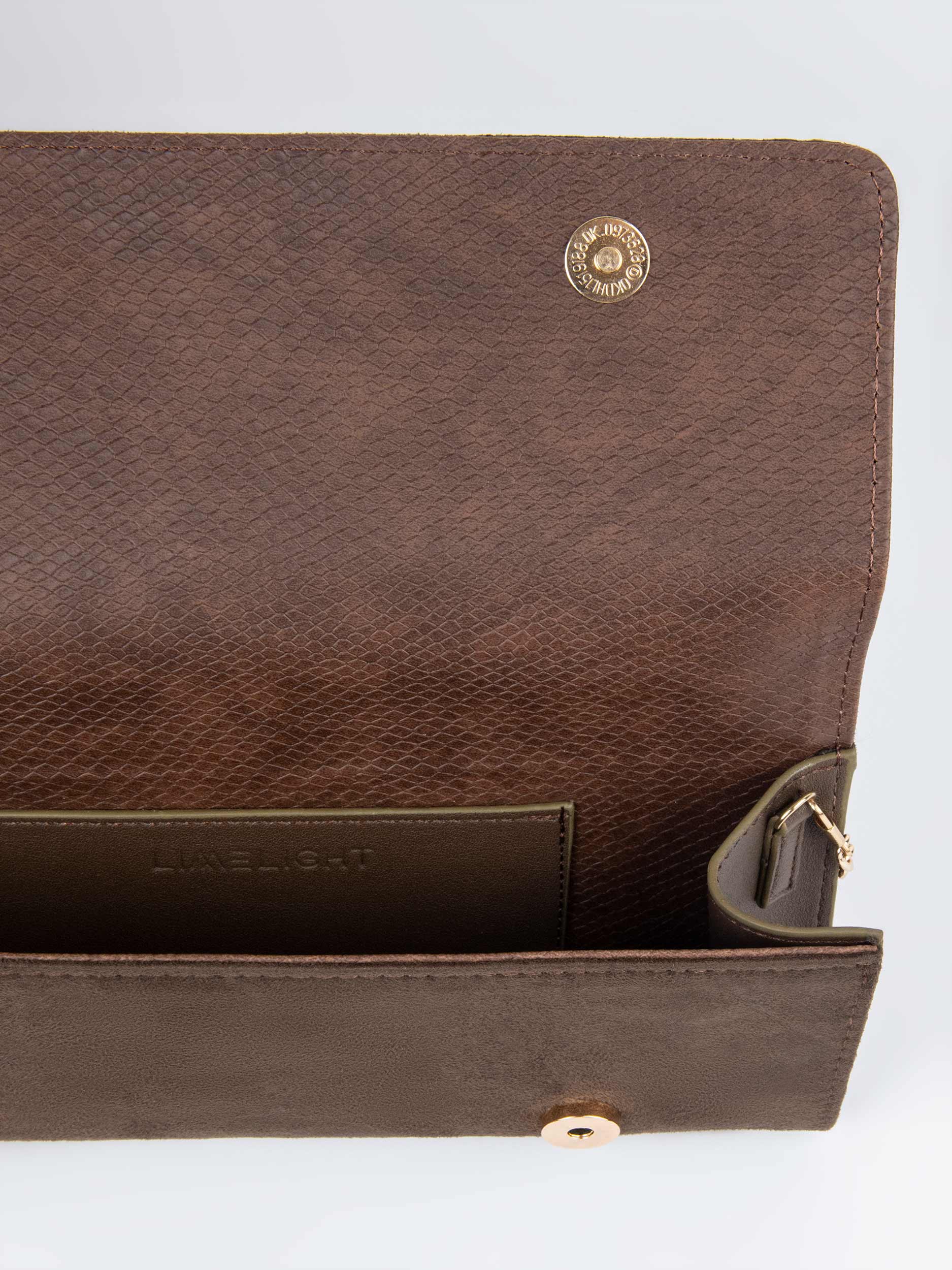 Handle Clutch