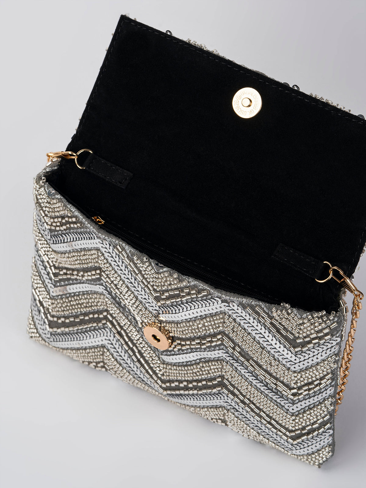 Chevron Clutch