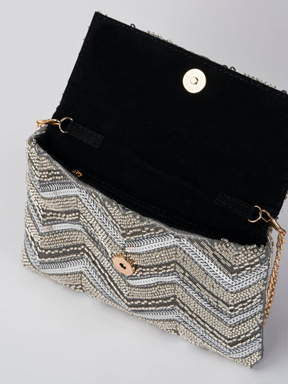 Chevron Clutch