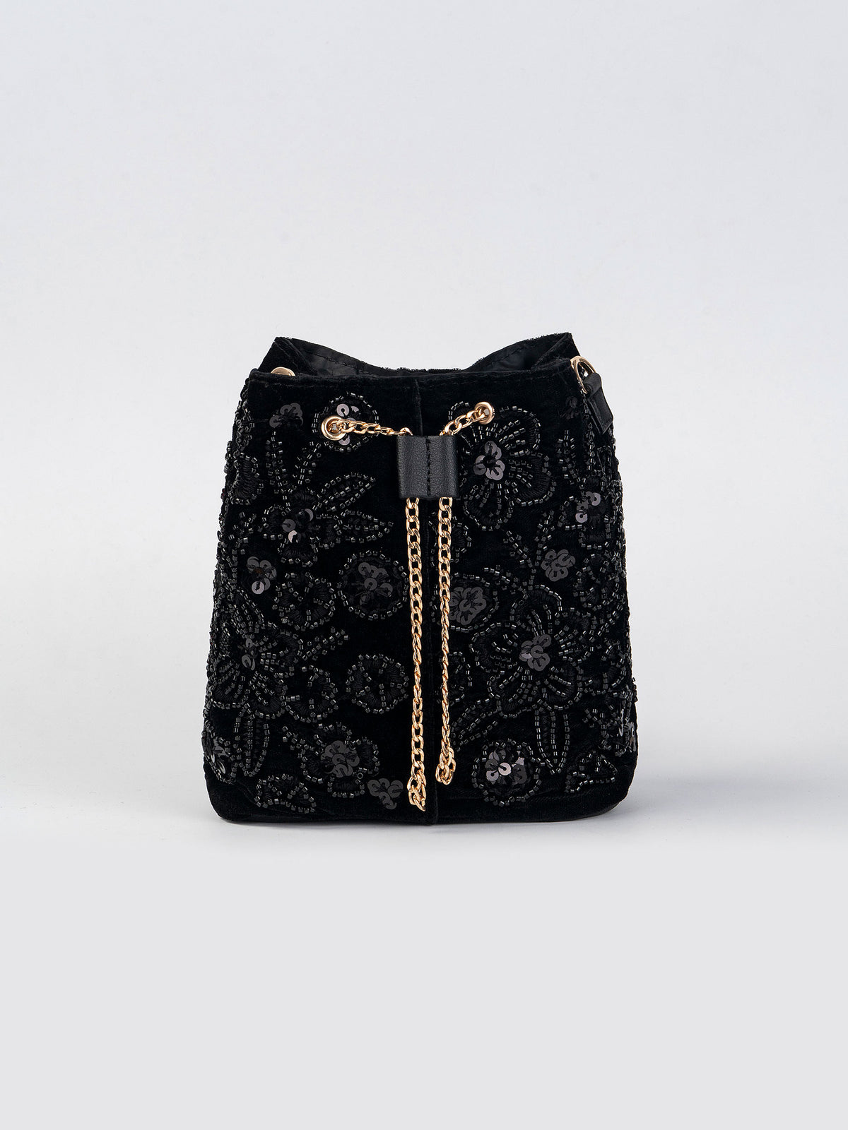 Roselle-Bucket Clutch