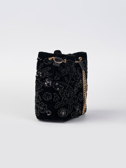 Roselle-Bucket Clutch