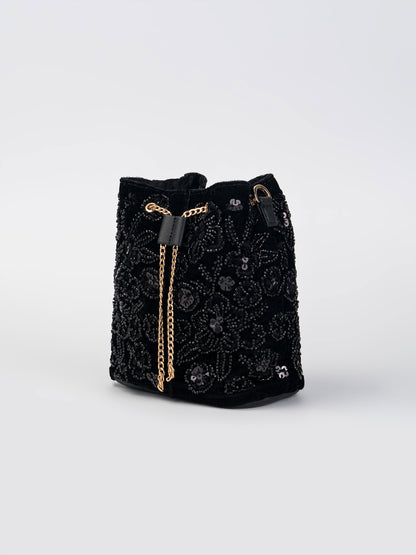 Roselle-Bucket Clutch