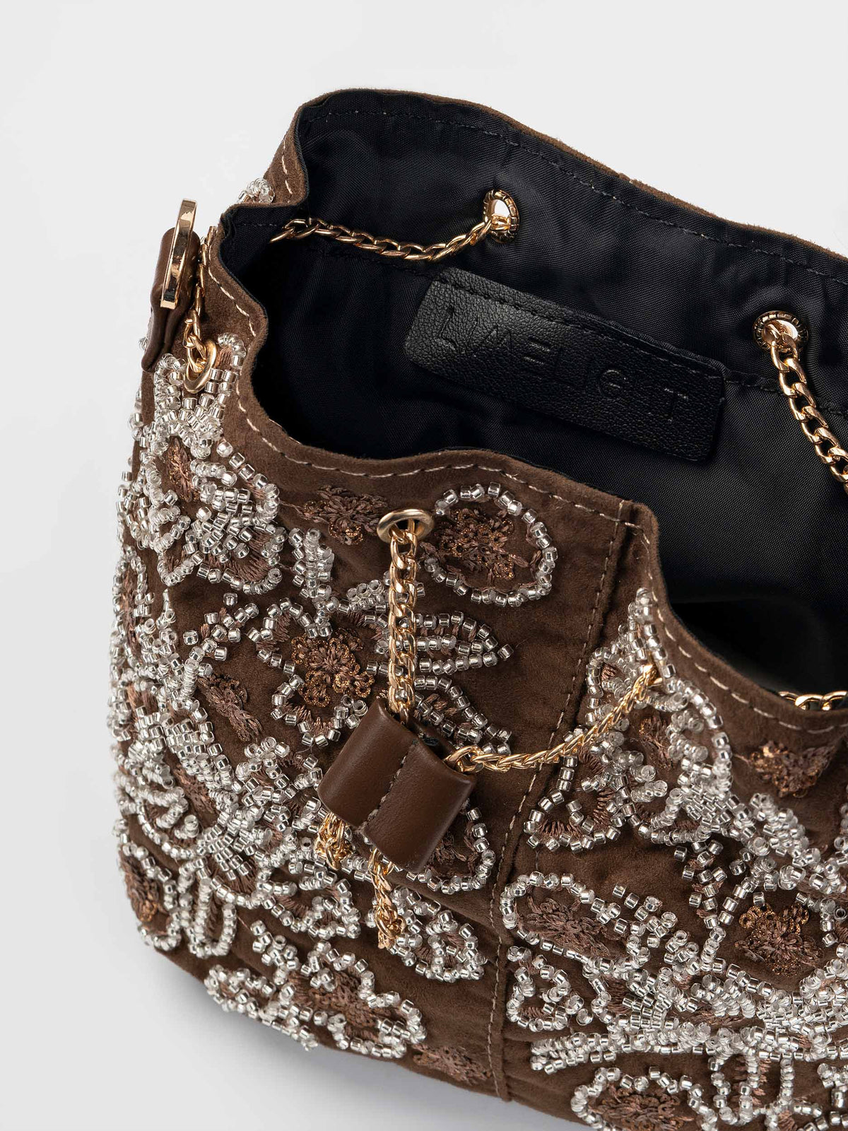 Roselle-Bucket Clutch